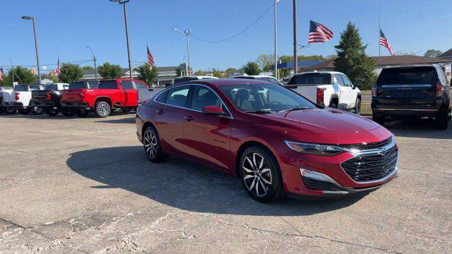 new 2025 Chevrolet Malibu car, priced at $28,740