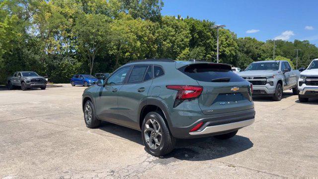 new 2025 Chevrolet Trax car, priced at $24,985