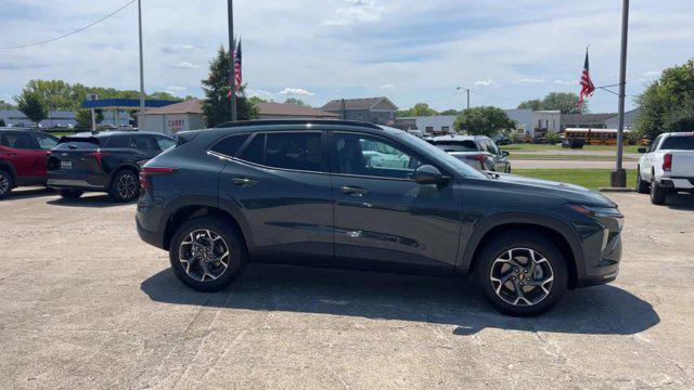 new 2025 Chevrolet Trax car, priced at $24,985