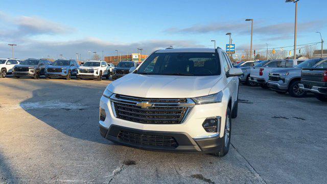 used 2023 Chevrolet Traverse car, priced at $32,600