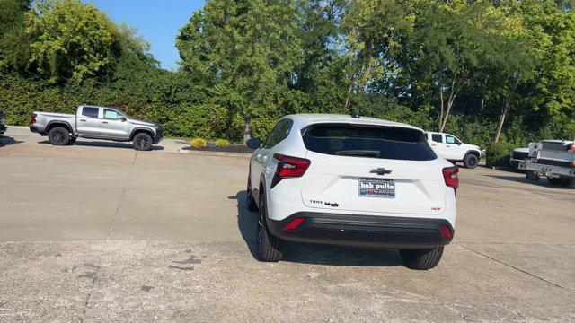 new 2025 Chevrolet Trax car, priced at $24,955