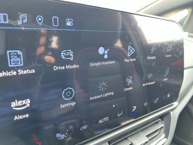 new 2025 Chevrolet Equinox EV car, priced at $45,090