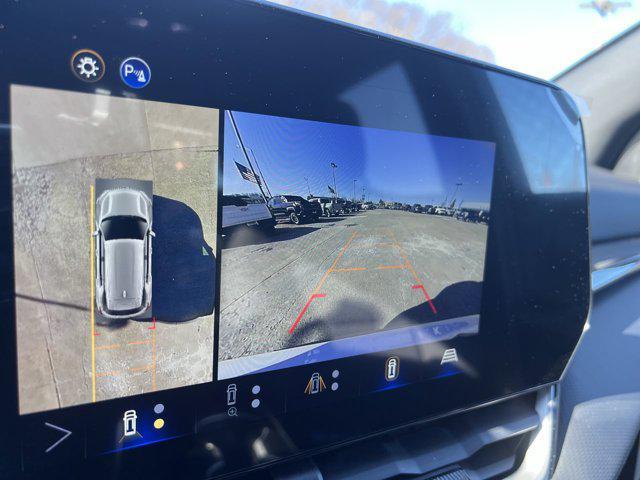 new 2026 Chevrolet Equinox car, priced at $31,705