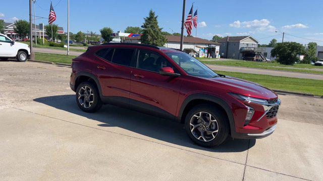 new 2025 Chevrolet Trax car, priced at $24,955