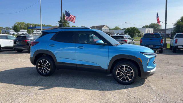 new 2025 Chevrolet TrailBlazer car, priced at $26,385