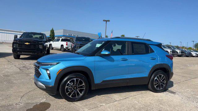 new 2025 Chevrolet TrailBlazer car, priced at $26,385