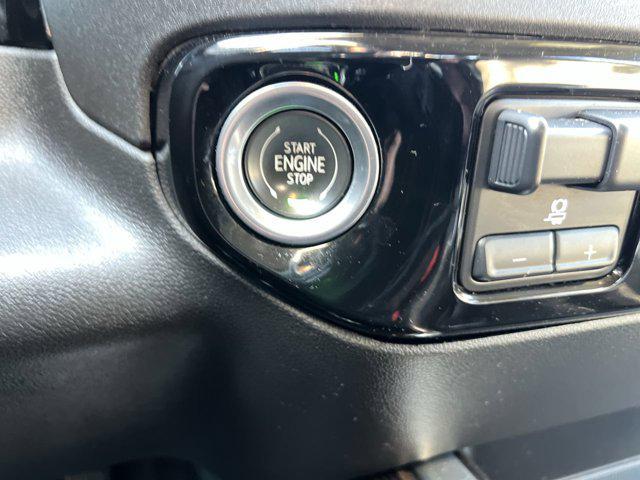 used 2022 GMC Sierra 1500 car, priced at $43,890