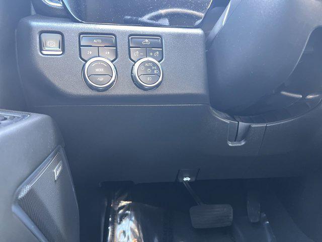 used 2022 GMC Sierra 1500 car, priced at $43,890