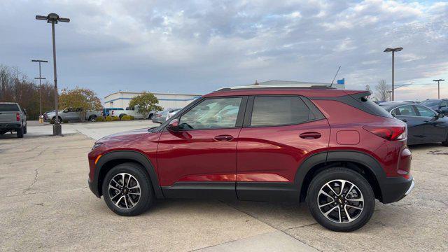 new 2025 Chevrolet TrailBlazer car, priced at $28,475