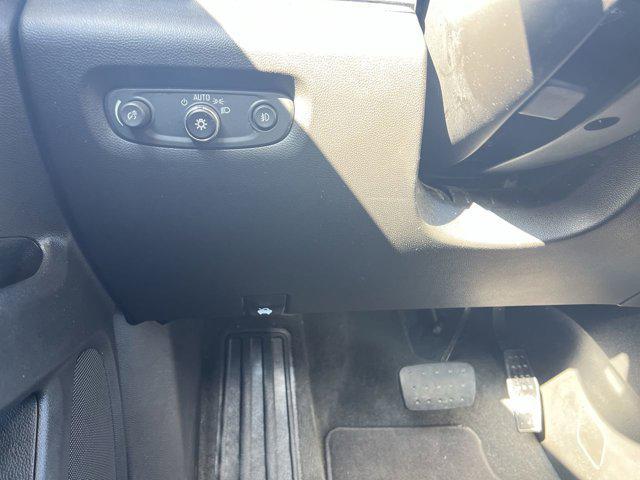 used 2020 Chevrolet Traverse car, priced at $21,000