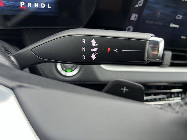 new 2026 Chevrolet Equinox car, priced at $35,400