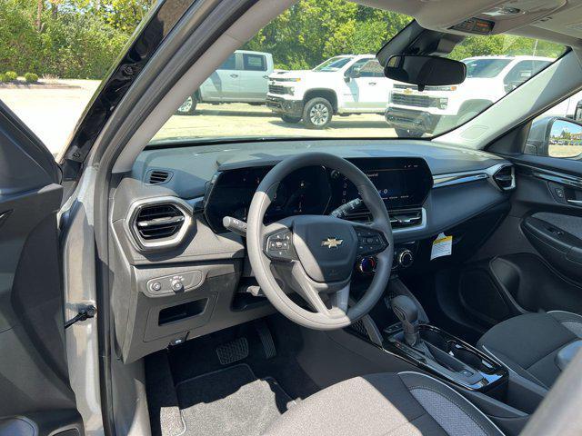 new 2025 Chevrolet TrailBlazer car, priced at $25,990