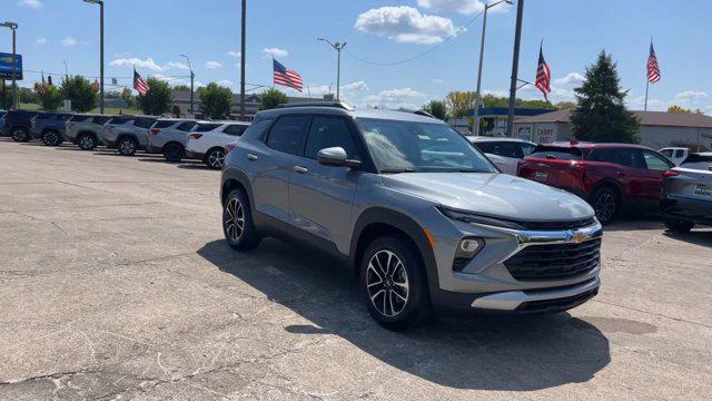 new 2025 Chevrolet TrailBlazer car, priced at $25,990