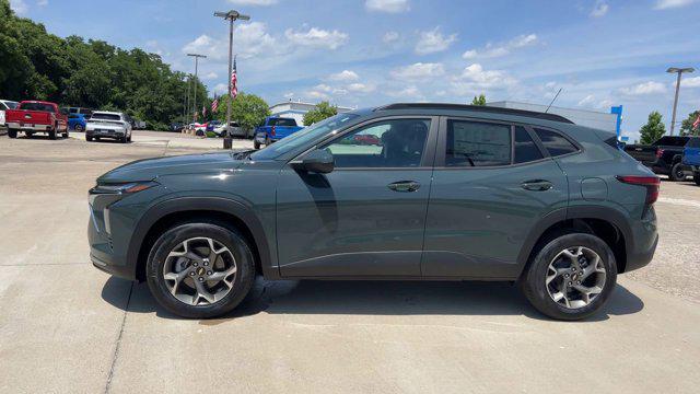 new 2025 Chevrolet Trax car, priced at $24,955