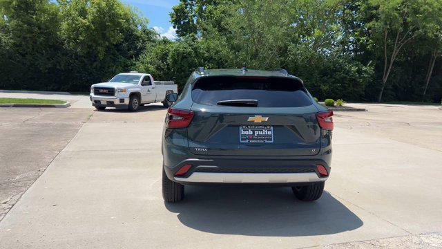 new 2025 Chevrolet Trax car, priced at $24,955