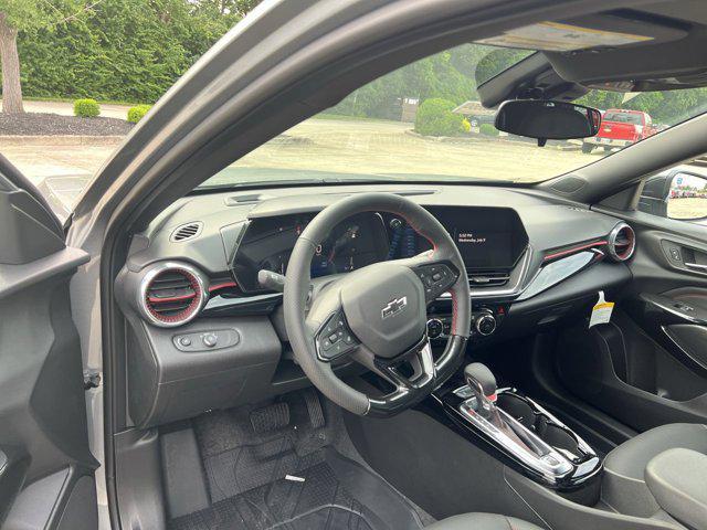 new 2025 Chevrolet Trax car, priced at $27,850