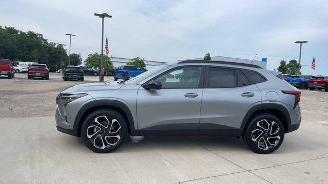 new 2025 Chevrolet Trax car, priced at $27,850