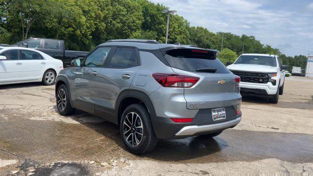 new 2025 Chevrolet TrailBlazer car, priced at $26,835