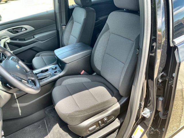 used 2022 Chevrolet Traverse car, priced at $27,630