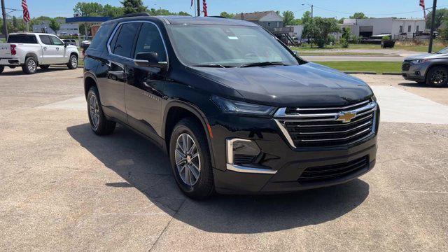 used 2022 Chevrolet Traverse car, priced at $27,630