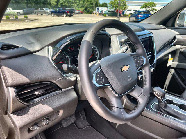 used 2022 Chevrolet Traverse car, priced at $27,630