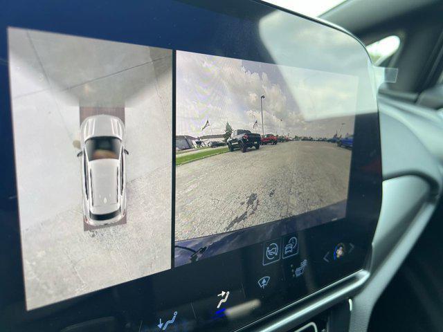 new 2025 Chevrolet Equinox EV car, priced at $45,440