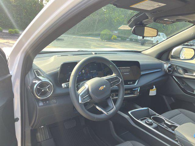 new 2026 Chevrolet Equinox car, priced at $30,260