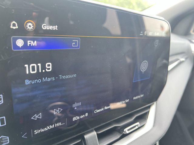 new 2025 Chevrolet Equinox car, priced at $30,290