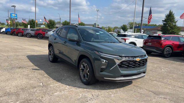 new 2025 Chevrolet Trax car, priced at $24,985