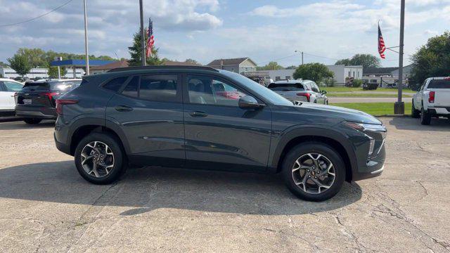 new 2025 Chevrolet Trax car, priced at $24,985