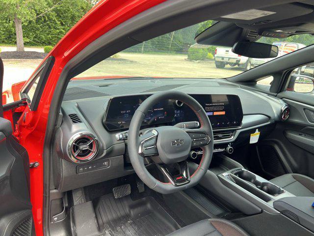 used 2025 Chevrolet Equinox EV car, priced at $31,300