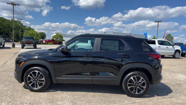 new 2025 Chevrolet TrailBlazer car, priced at $28,080