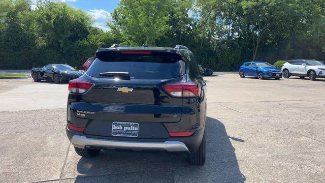 new 2025 Chevrolet TrailBlazer car, priced at $28,080