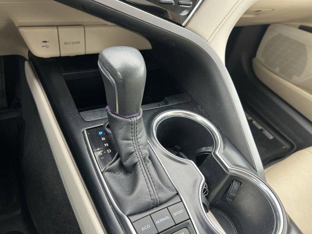 used 2018 Toyota Camry Hybrid car, priced at $21,100