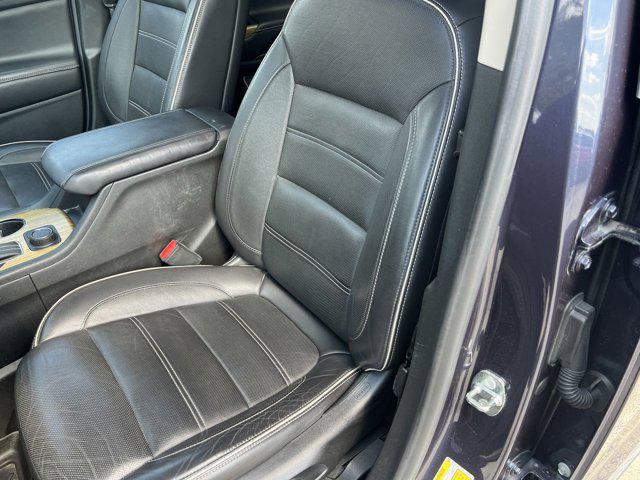 used 2019 GMC Acadia car, priced at $23,180