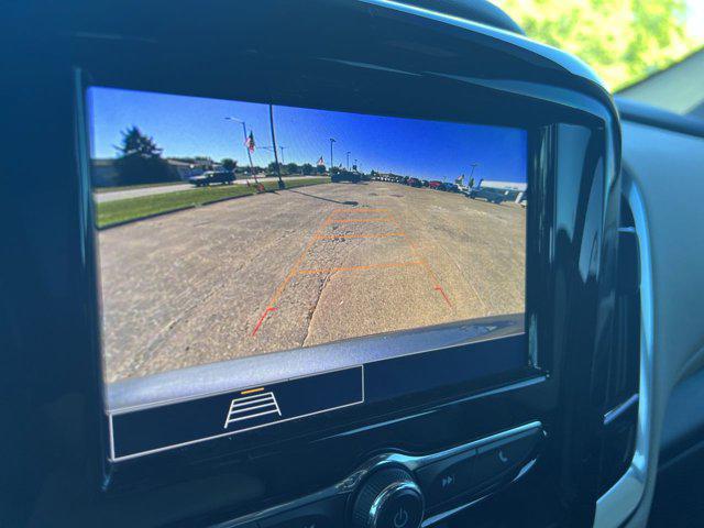 used 2023 Chevrolet Traverse car, priced at $25,900