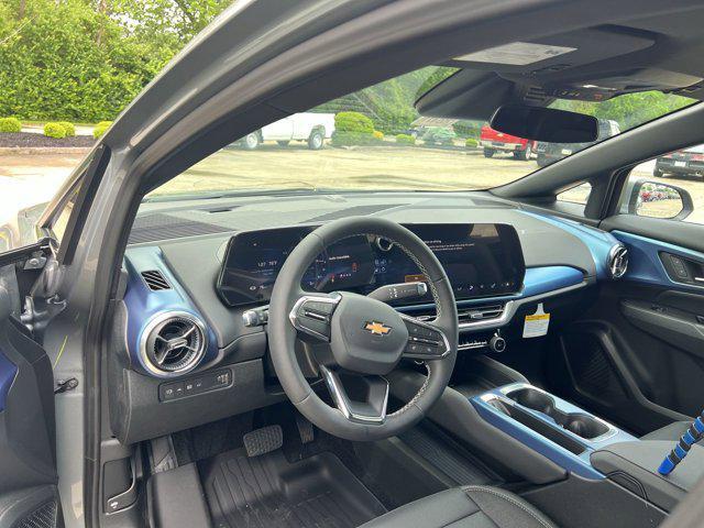 new 2025 Chevrolet Equinox EV car, priced at $43,940