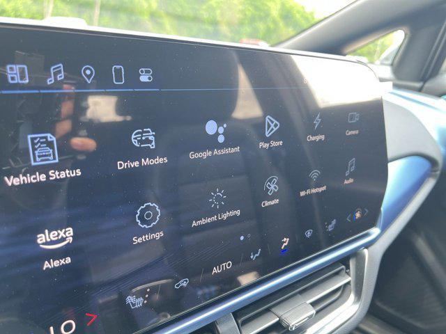 new 2025 Chevrolet Equinox EV car, priced at $43,940