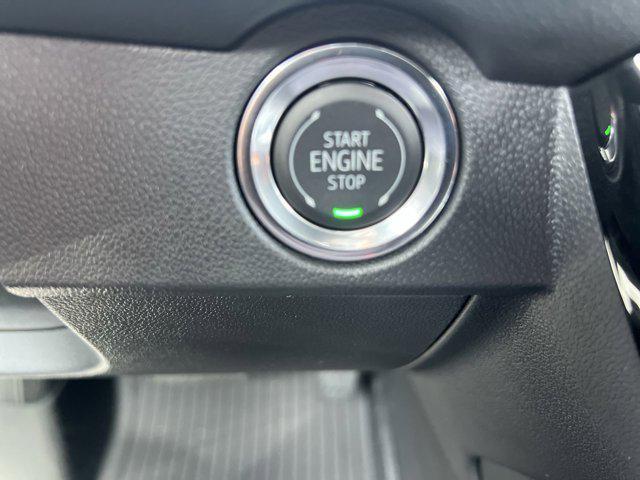new 2025 Chevrolet Traverse car, priced at $46,545
