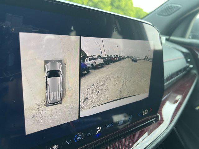 new 2026 Chevrolet Traverse car, priced at $60,215