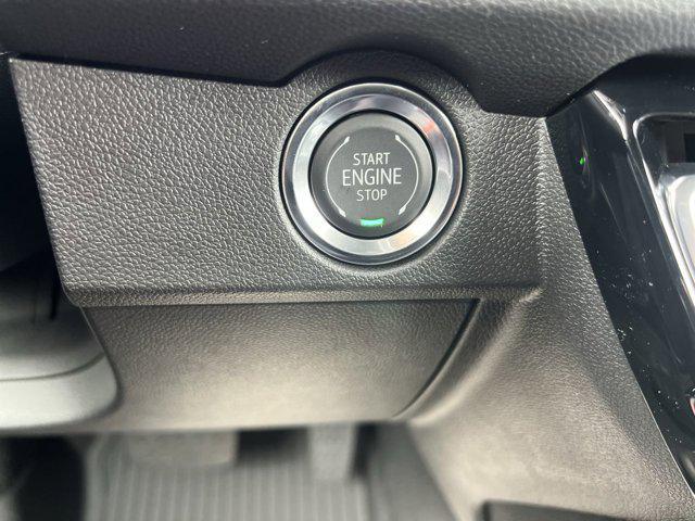 new 2026 Chevrolet Traverse car, priced at $60,215