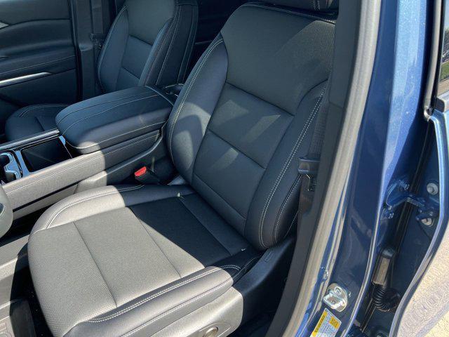 new 2026 Chevrolet Traverse car, priced at $44,120
