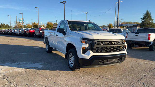 new 2025 Chevrolet Silverado 1500 car, priced at $43,310