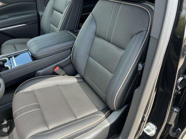 new 2025 Chevrolet Traverse car, priced at $55,545
