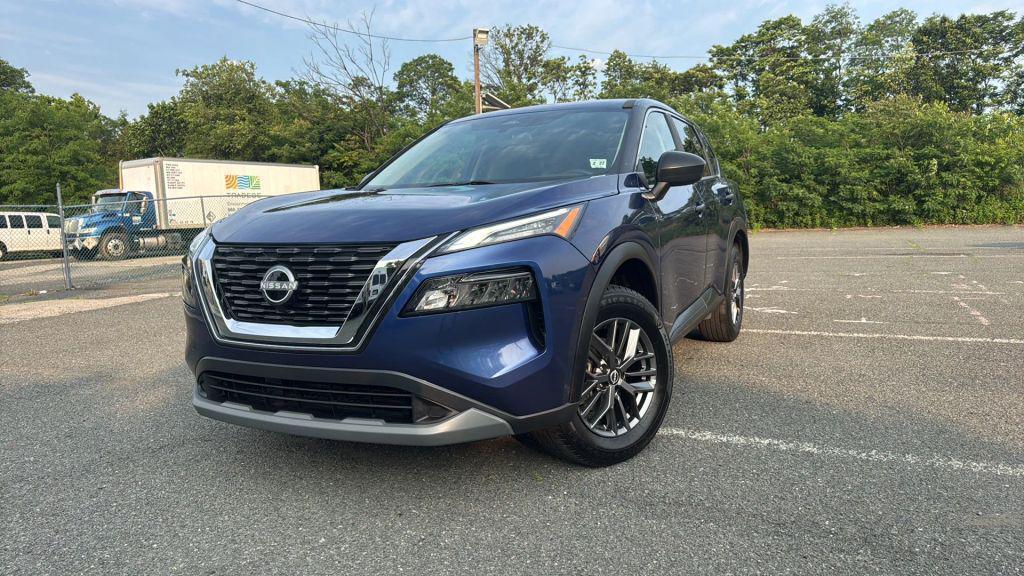 used 2023 Nissan Rogue car, priced at $18,900