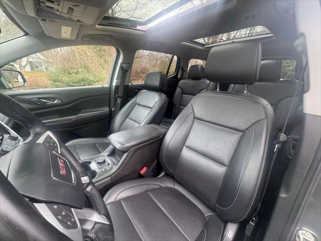 used 2023 GMC Acadia car, priced at $23,995