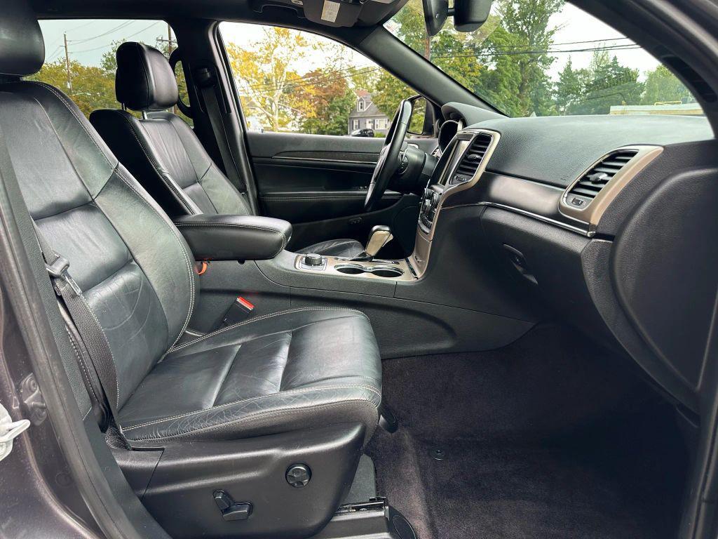 used 2017 Jeep Grand Cherokee car, priced at $12,290