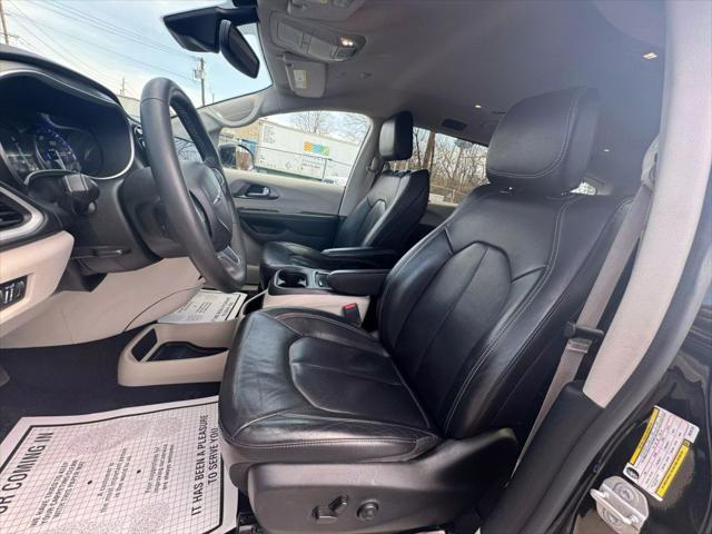 used 2022 Chrysler Pacifica car, priced at $19,995