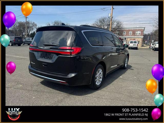 used 2022 Chrysler Pacifica car, priced at $17,695