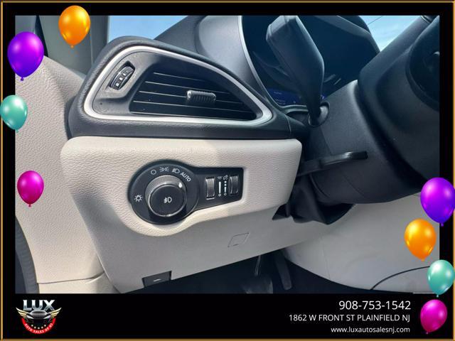 used 2022 Chrysler Pacifica car, priced at $17,695